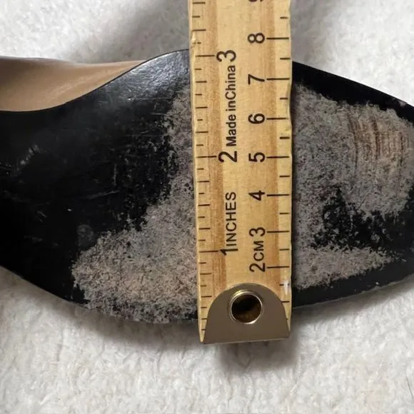Salvatore Ferragamo Boutique Black Nude Wedge Pumps Shoes Size 8.5