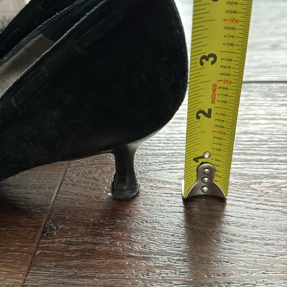Salvatore Ferragamo Pre Loved Suede low Heels Shoes with Dust Bag.
