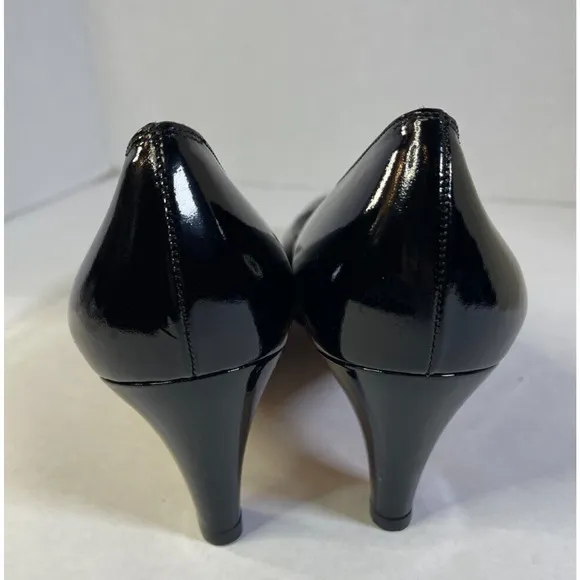 Salvatore Ferragamo Saks Fifth Ave Black Sz9.5 AA Leather High Heel Shoes Pumps