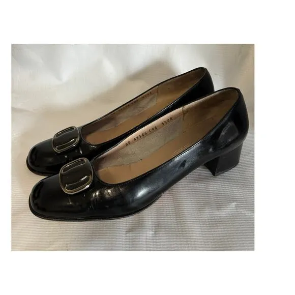 Salvatore Ferragamo Shoes Pumps Heels Black Patent Leather Womens Sz 9.5