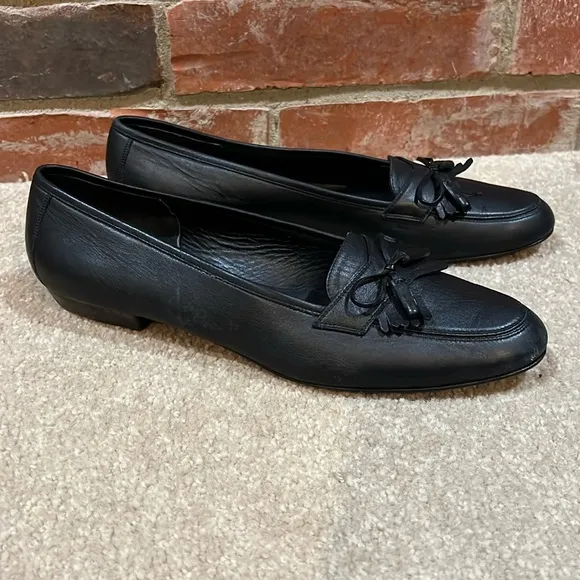 Salvatore Ferragamo Women's Black Loafers Size 11