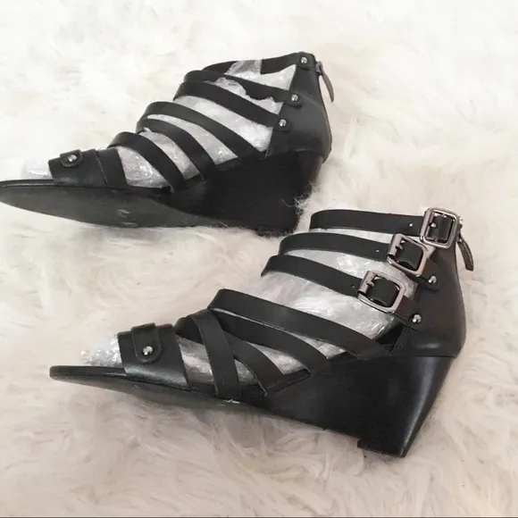 Sam Edelman Black Leather Sandals Wedges Size 8