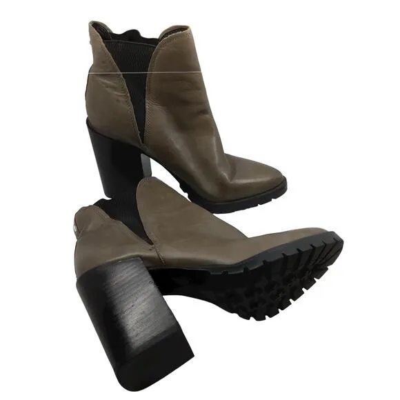 Sam Edelman Block Heel Booties Size 10 Green and Black