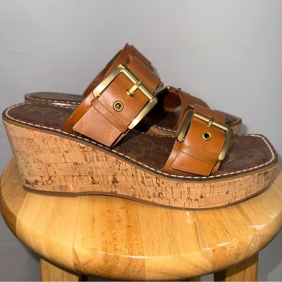 Sam Edelman brown leather Wedge Slide Sandals with a gold buckle accent sz 7.5