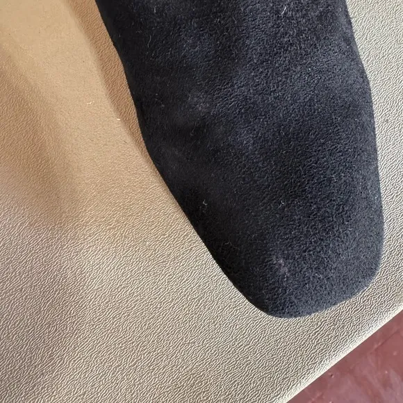 SAM EDELMAN FAWN BLOCK HEEL BOOTIE Black Suede‎ size 8.5 EUC