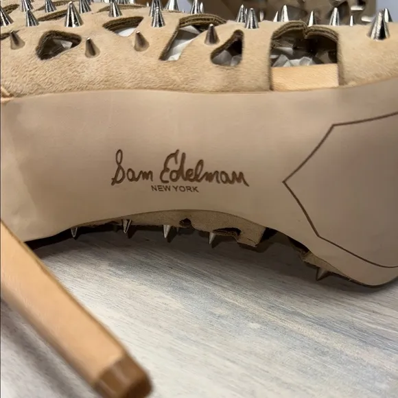 Sam Edelman Studded Tan High Heel Sandals size 6M