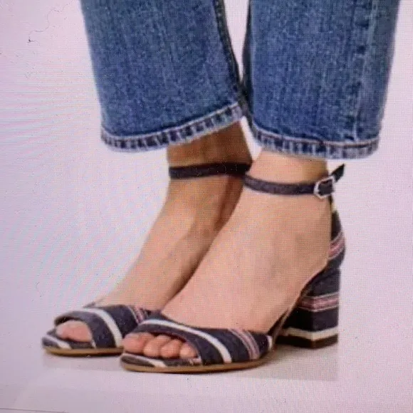 Sam Edelman Susie Stripe Denim Block Heel Sandals 8