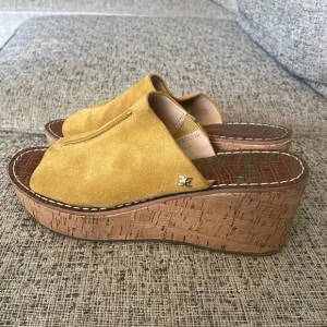 Sam Edelman Wimens Ranger Cork Wedge Mustard Yellow Suede  Sandals 38.5 US 8.5