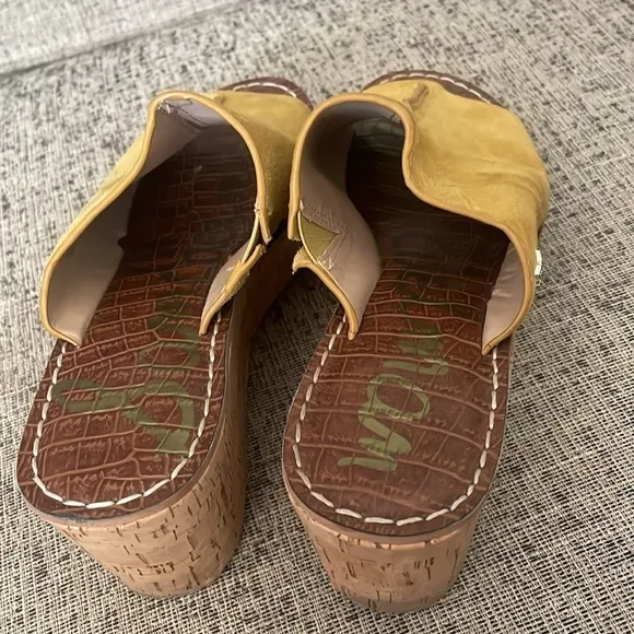 Sam Edelman Wimens Ranger Cork Wedge Mustard Yellow Suede  Sandals 38.5 US 8.5