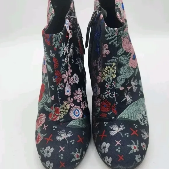 Sam Edelman Womens Campbell Floral Jacquard Block Heel Boots Navy Red Size 6