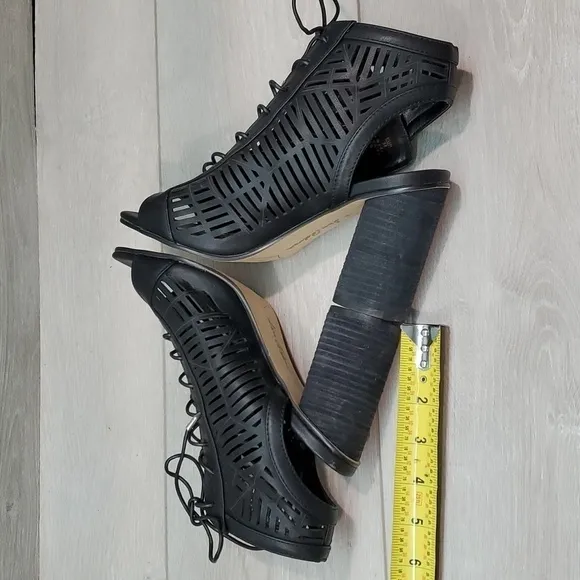 Sam Edelman Womens Rocco Lace Up Heels Pump Boots Sandals shoes sz 7