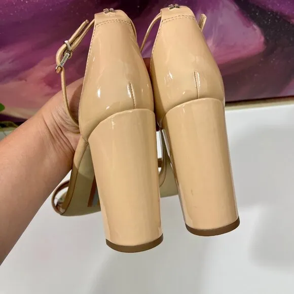 SAM EDELMAN Yaro Block Heel Sandal in Beige Size 9