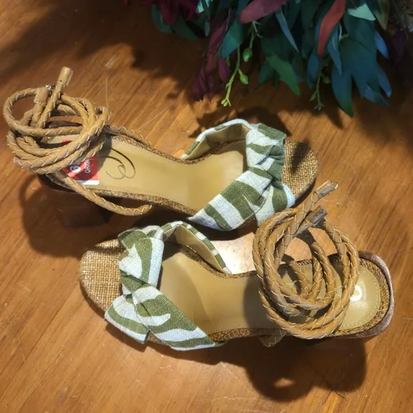 Sam Edelman Bodhi Block Heel Ankle Wrap Sandal