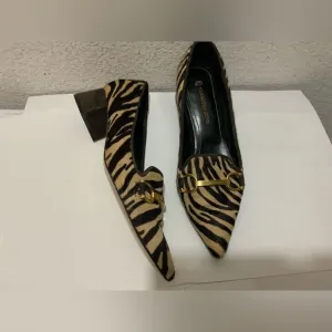 Samantha Sung  shoes low heels  calf hair animal print size 36.5