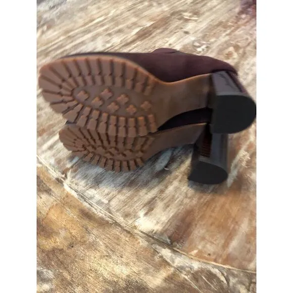 Sanctuary Ravish Booties Suede Block Heel Ankle Chelsea Boots Burgundy NWT Sz 7