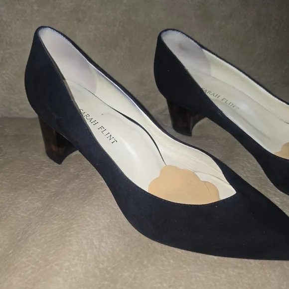 Sarah Flint Italian Suede Elegant Black Pumps with Tortoise Heel Size 40