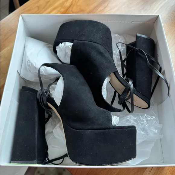 SCHUTZ Black Platform Chunky Heels