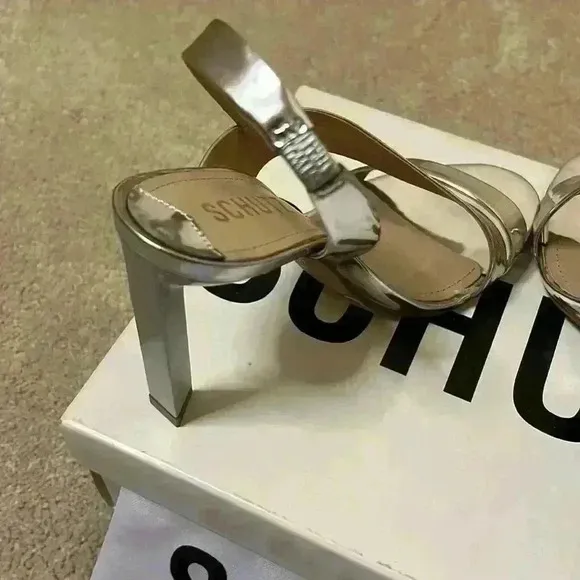 Schutz Dannie Slingback NWT High Heel Sandals Prata Silver