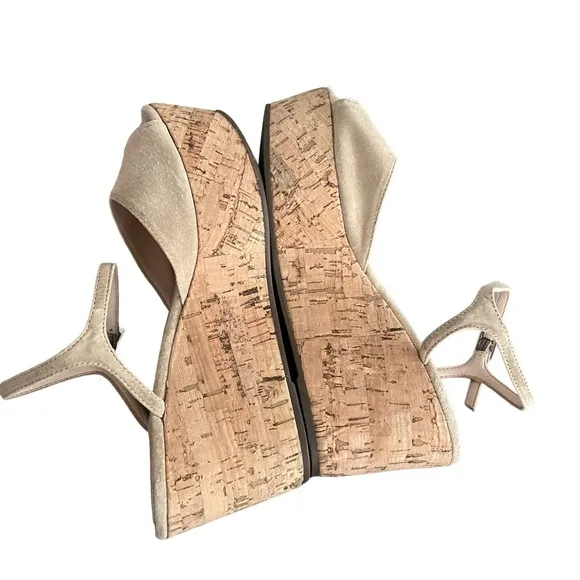 SCHUTZ Heloise Suede Platform Wedge Sandals Size 8