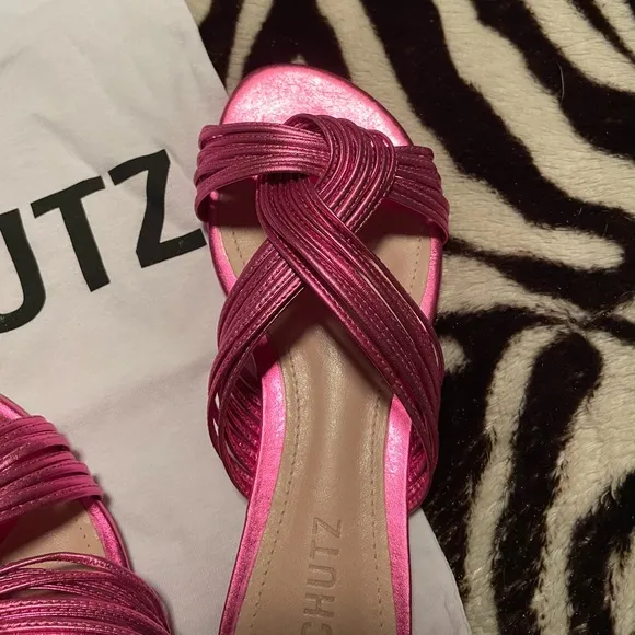 Schutz Khayla Metallic Pink Sandals