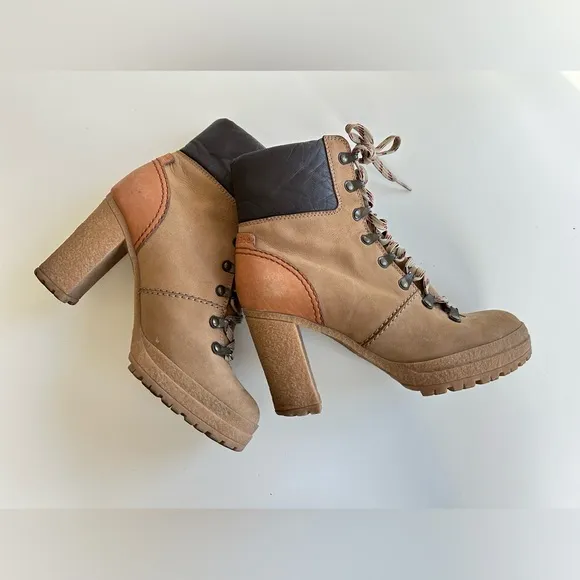 See by Chloe Eileen Tan Lace Up Block Heel Logger Style Boots Size 39