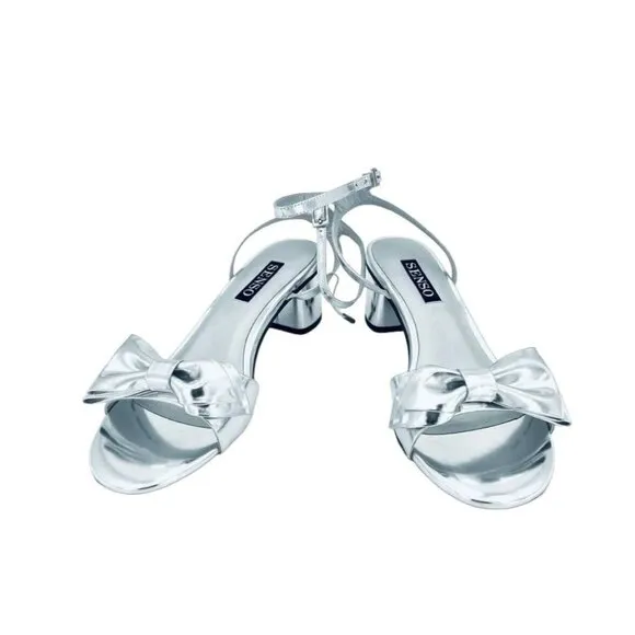 Senso Jemma II Sandal Bow Silver Metallic Patent Leather Heel SZ 10 US 40 EU NIB