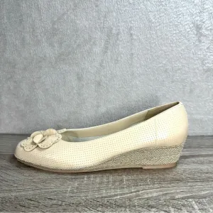SESTO MEUCCI Italy Flower Wedge Espadrille Shoes Sz 11 Narrow Beige Leather