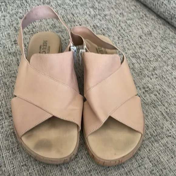 Sesto Meucci Sylke Tan Beige Sandals Size 10