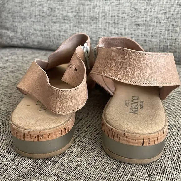 Sesto Meucci Sylke Tan Beige Sandals Size 10