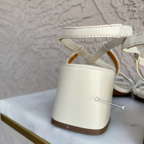 SEZANE Ecru Off White Leather Strappy Block Heel Pernille Sandals Heels 38 US 7