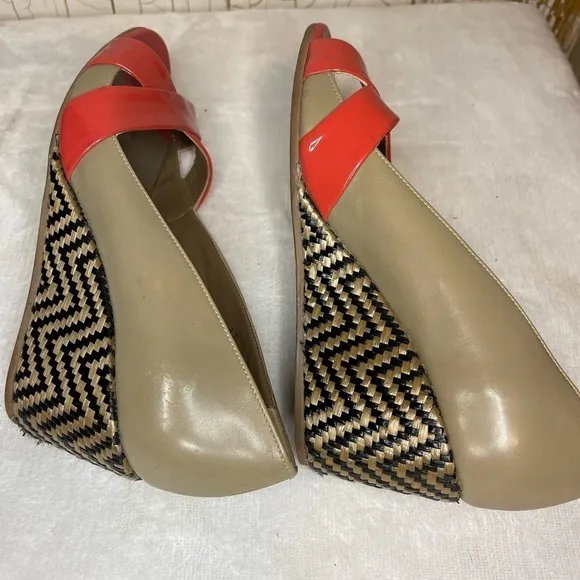 Size 37/6.5 Anyi Lu Daphne Wedge, Papaya Patents and Calf | Color: Brown