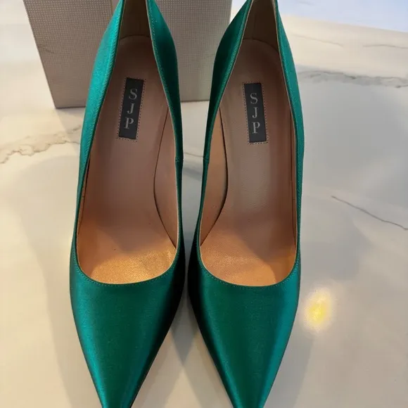 SJP Sarah Jessica Parker fawn pumps green 41.5