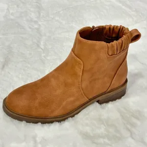 SM New York Luna Ankle Booties Boots Chestnut Low Block Heel Side Zip Round Toe