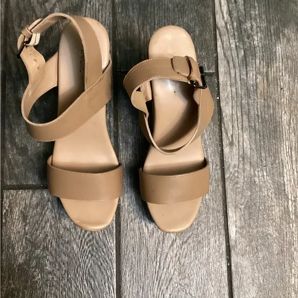 Solange High-Heel Platform Sandals
