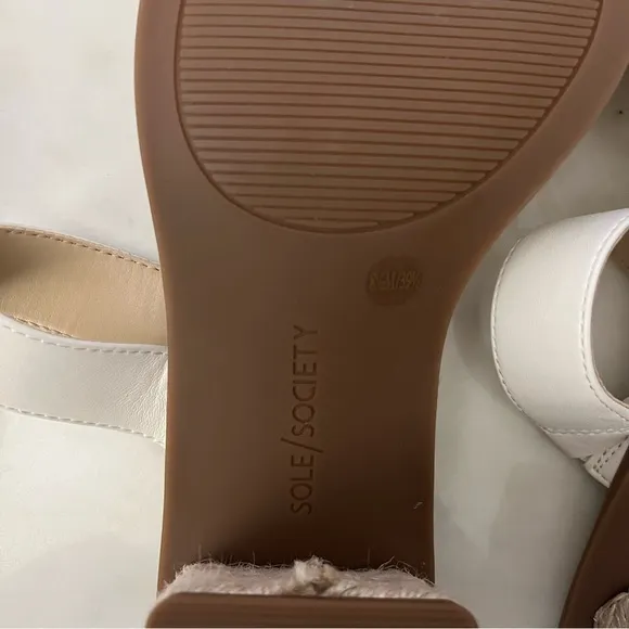 Sole Society “Lunespa” strappy 2.25” espadrille detail block heel sandals