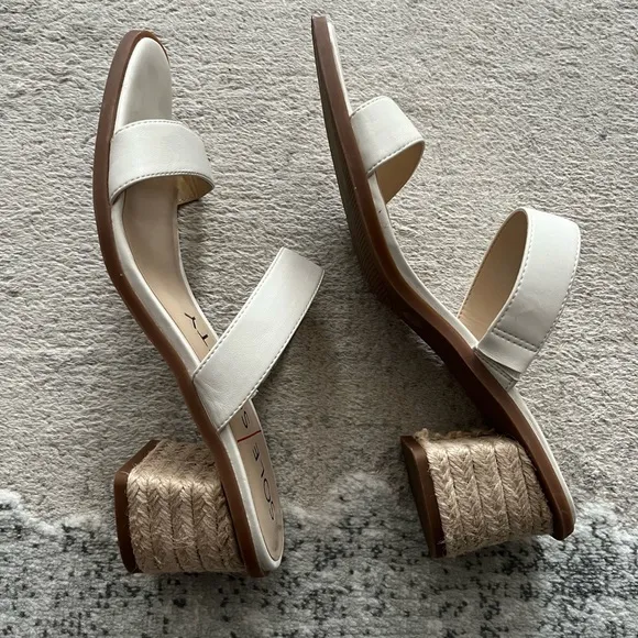Sole Society “Lunespa” strappy 2.25” espadrille detail block heel sandals