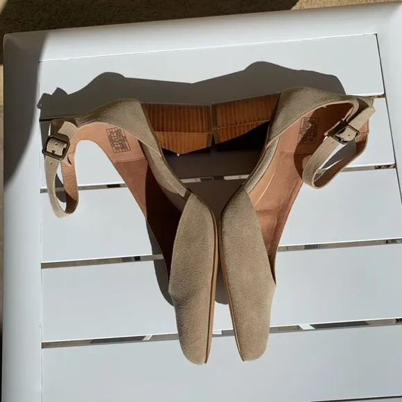 Soludos nude suede block heel sandals size 11