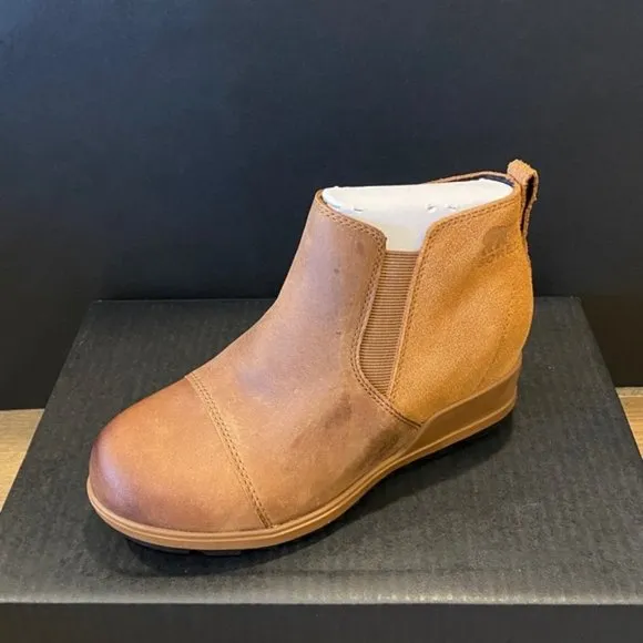 Sorel Evie Tan Lug Sole Wedge Ankle Pull on Bootie Boots Shoes Heels Pumps 6.5