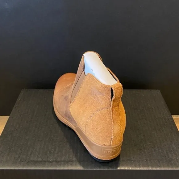 Sorel Evie Tan Lug Sole Wedge Ankle Pull on Bootie Boots Shoes Heels Pumps 6.5