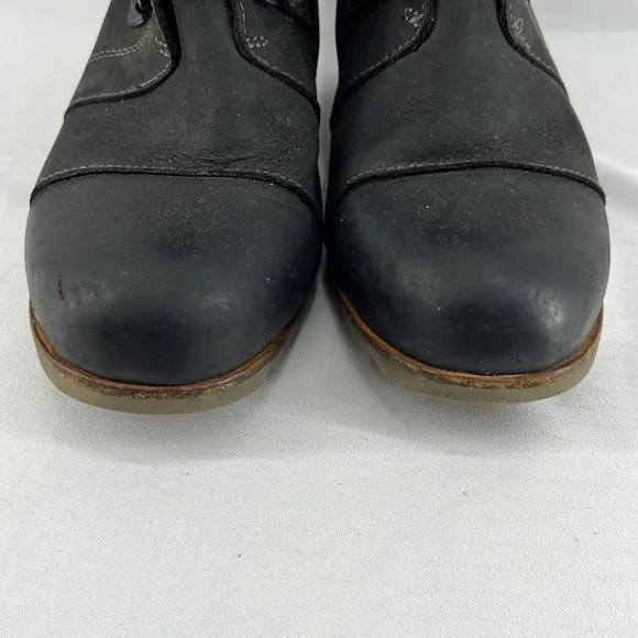 Sorel Joan of Arctic wedge mid lace up