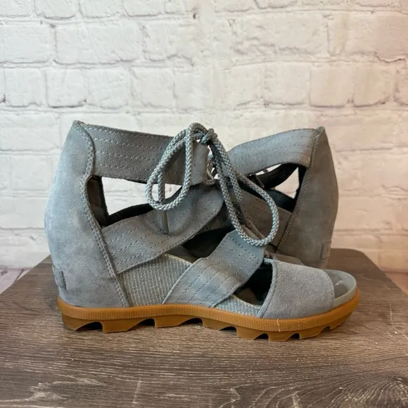 Sorel Joanie II Wedge Shoes Sandals