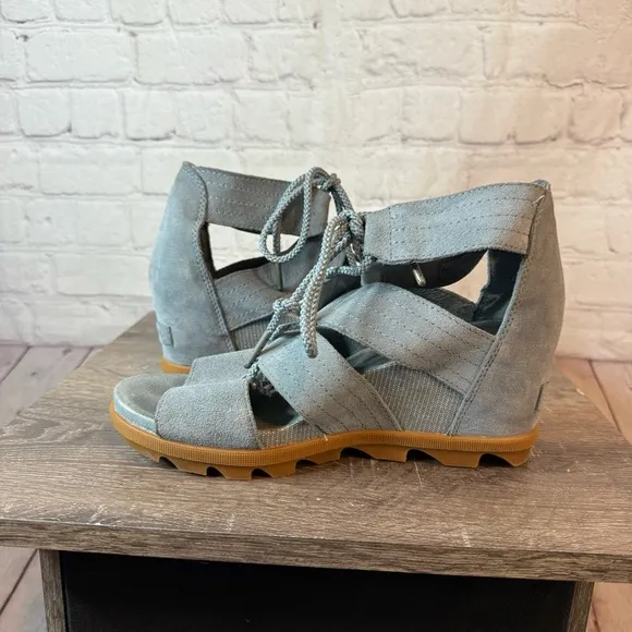 Sorel Joanie II Wedge Shoes Sandals