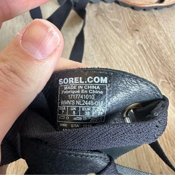 Sorel Joanie Wrap wedge leather Sandals Ankle Tie Black Tan size 7