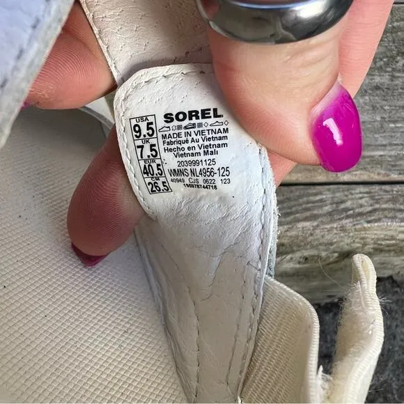 Sorel KINETIC IMPACT II SLING LOW SANDALS white neon highlighter yellow 9.5