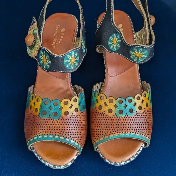 Spring Step Platform Heels Shoes 38 Multi Peep Sandal Artsy Boho Hippie Floral