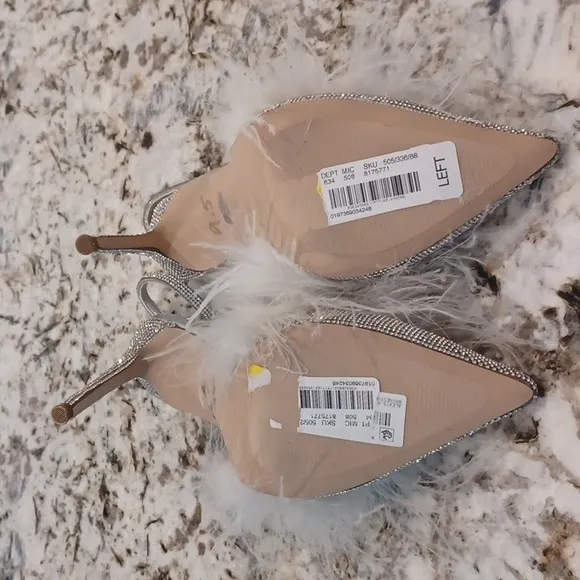 Steve Madden Alexis-R Feather and Rhinestone Slingback Pumps Size 9