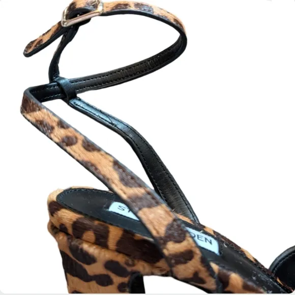 Steve Madden Assured Leopard Print Real Fur Platform Heels 6.5