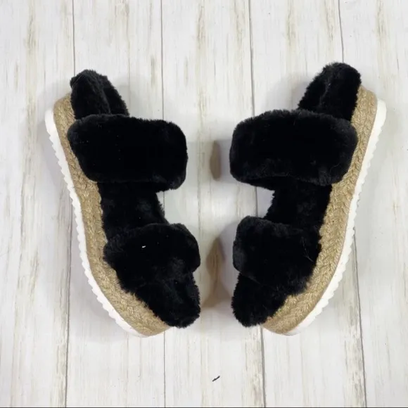Steve Madden Black Faux Fur Katana Platform Slipper Sandals