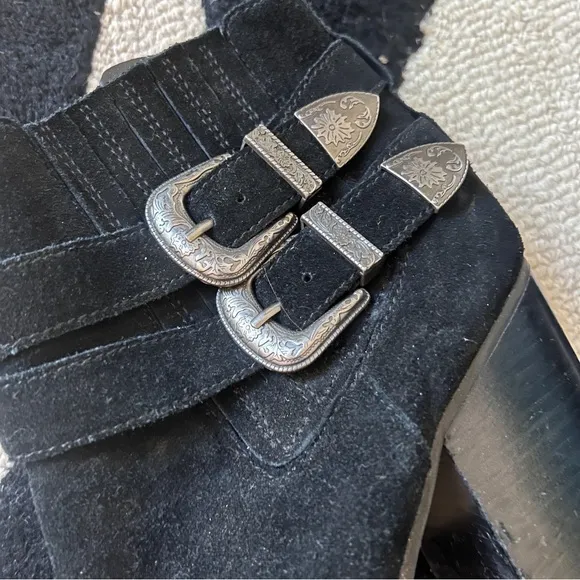 Steve Madden Black Western Buckle Ankle Boots