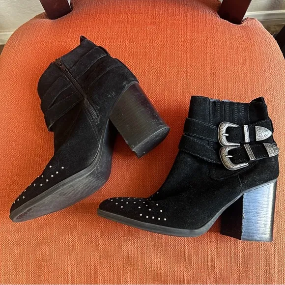 Steve Madden Black Western Buckle Ankle Boots